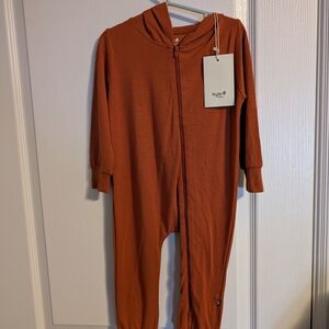 Kyte BABY Hooded One-Piece Footie in Rust